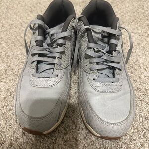 Nike Airmax 90 Wolf grey white sole sneakers